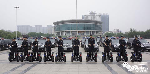 安力盾警用平衡车：80公里续航智能警务“轻骑兵”全面赋能多场景巡逻
